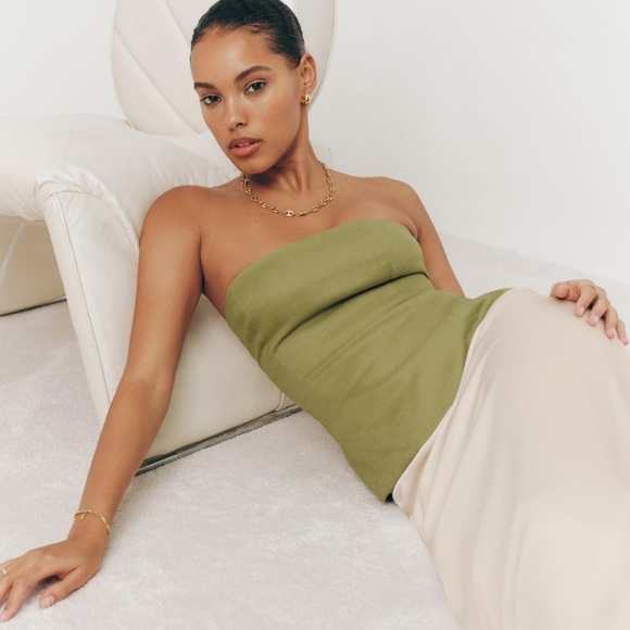Reformation Tops - Reformation Iskra Strapless Linen Top